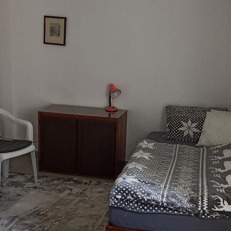 Apartman Gutino เชสกาเชโบวา ภายนอก รูปภาพ